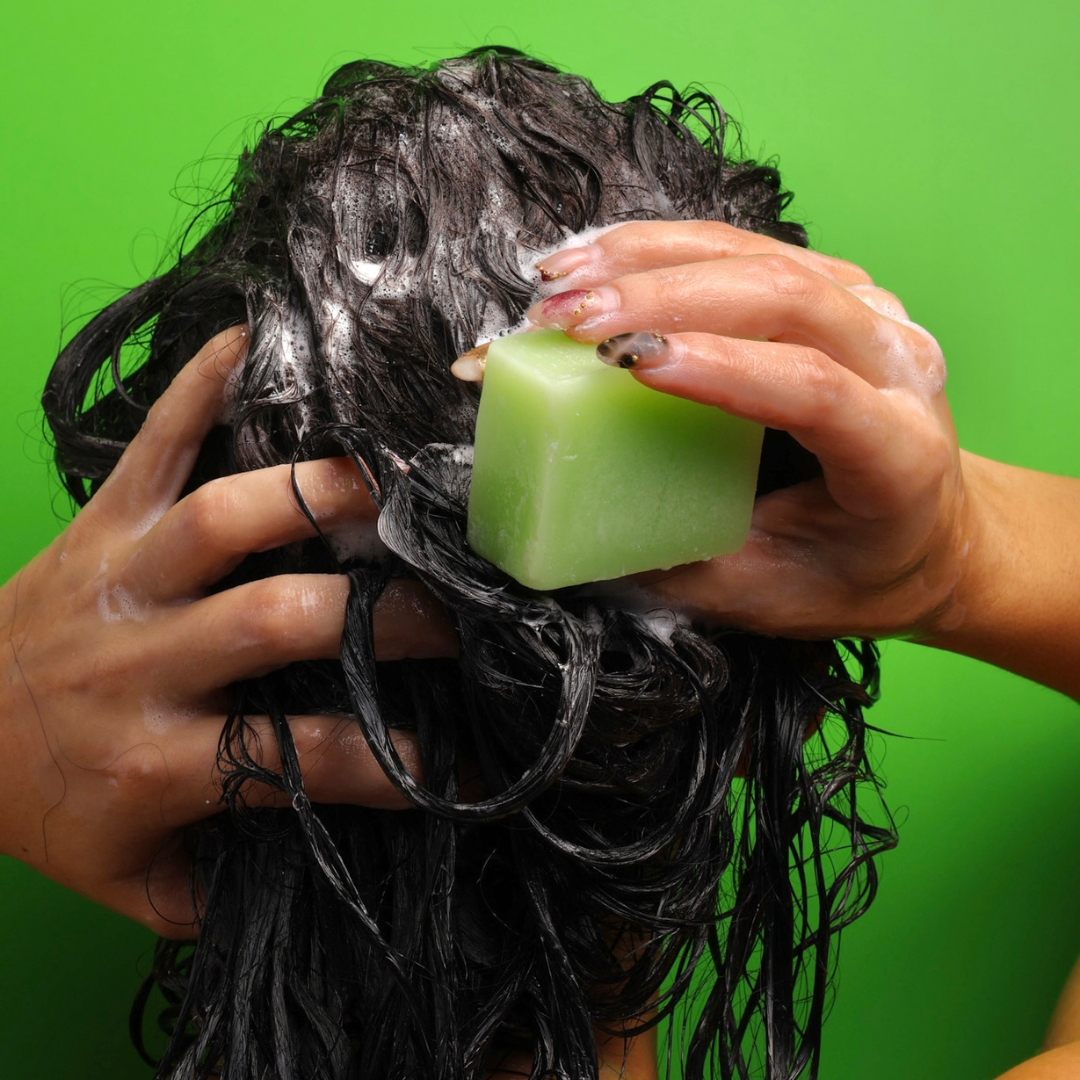 Sr. Romero: Acondicionador en Barra Fuerza y Brillo con Romero