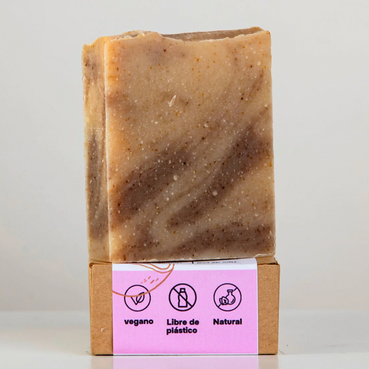 Coco y Nueces: Jabón en Barra Exfoliación Suave e Hidratación