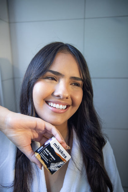 Charcoal: Shampoo en Barra Detox y Control Grasa