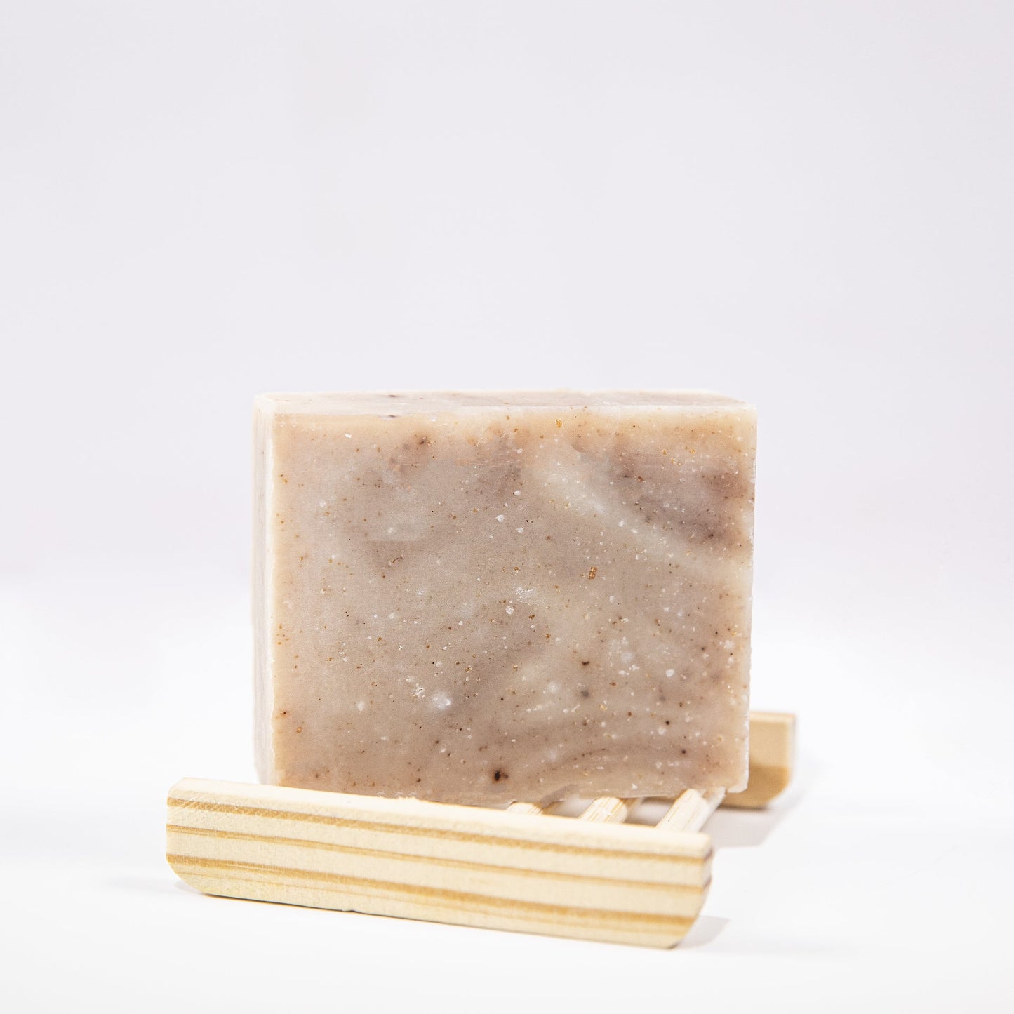 Coco y Nueces: Jabón en Barra Exfoliación Suave e Hidratación