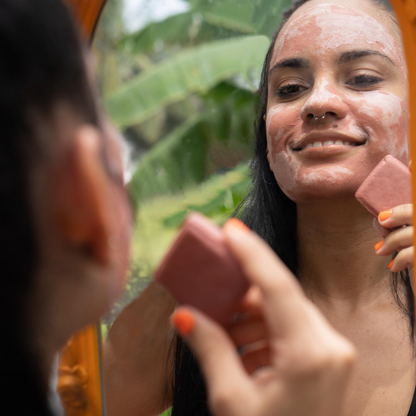 Pinki: Barra Facial Purificante y Calmante para la Piel