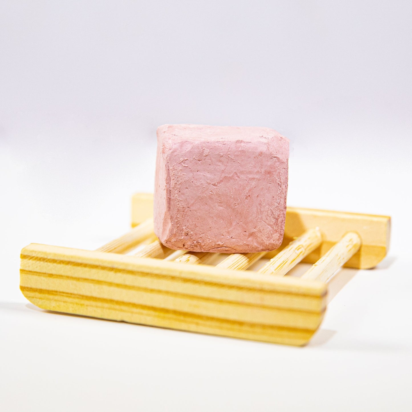 Pinki: Barra Facial Purificante y Calmante para la Piel